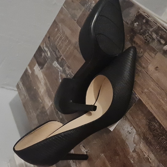 Nine West black Heels 8.5 - Picture 2 of 2